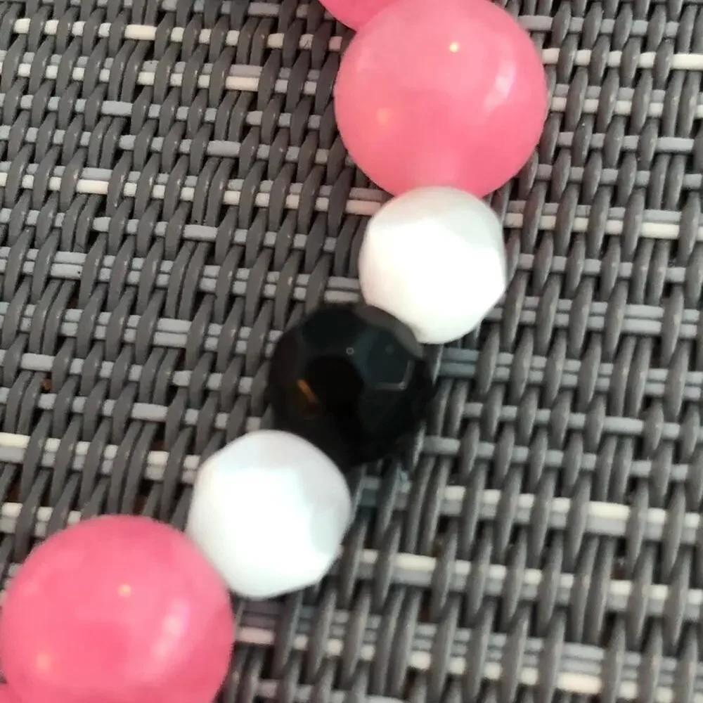 Girls: Pink Jade Beaded Charm Bracelet